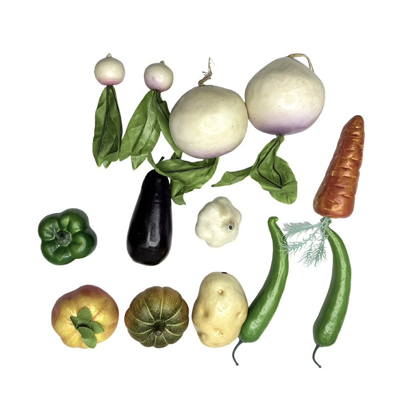 Equipamento educacional que ensina simulação de ornamentos vegetais