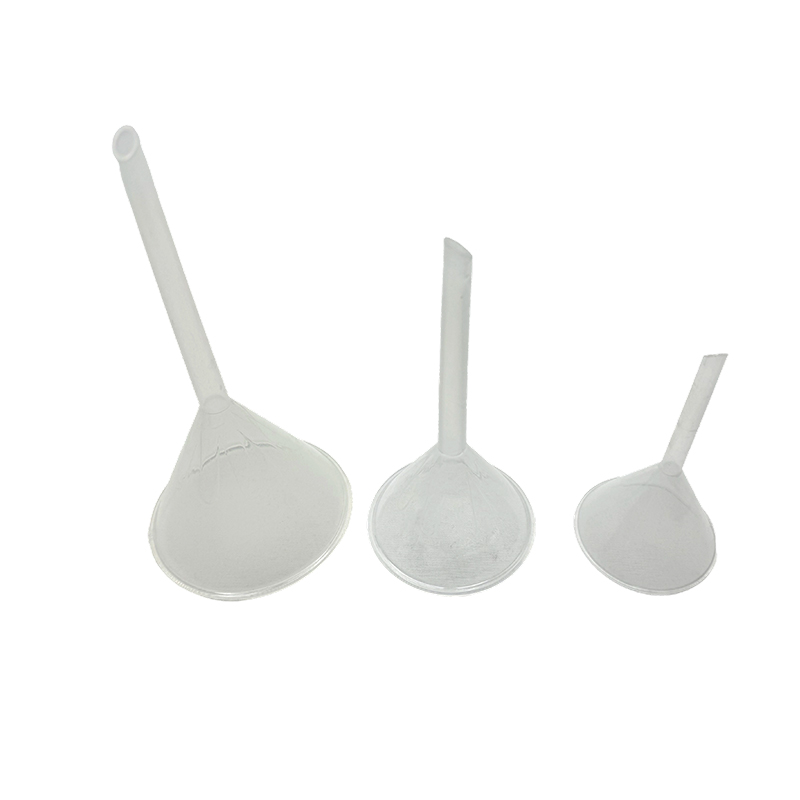 Funil de plástico de laboratório  