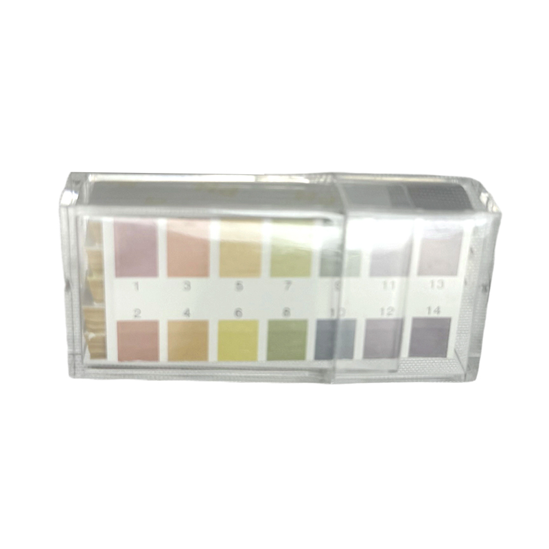 Laboratório utiliza testes de pH de alta precisão em química 